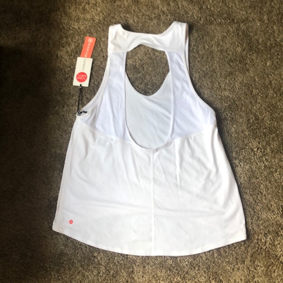 (Vimmia) energy white workout tank - Picture 2 of 5